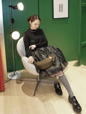 「アイテム（チョーカー）」を使った、Nanamiさん（レディース・156cm）の秋コーディネート