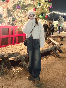 「アイテム（ニットキャップ/ビーニー、ホワイト系）」を使った、Nanamiさん（レディース・156cm）の冬コーディネート