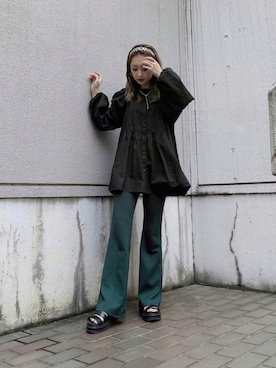 「Adoon plain（アドーンプレーン）のアイテム（パンツ）」を使った、Nanamiさん（レディース・155cm）の秋コーディネート