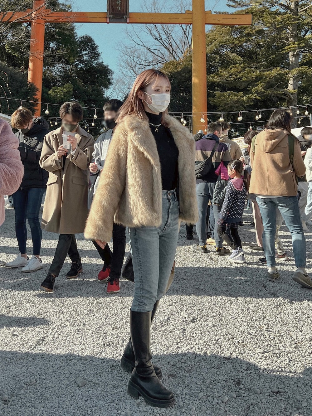 SLYのアイテムを使った「ファージャケット」の人気ファッション