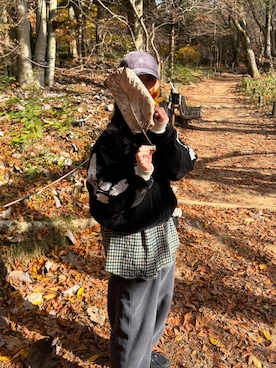 「アイテム（スカジャン）」を使った、マリコスさん（レディース・154cm）の秋コーディネート