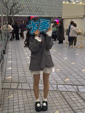 「Kastane（カスタネ）のワッシャーティアードミニスカート（スカート）」を使った、文具さん（レディース・166cm）の夏コーディネート