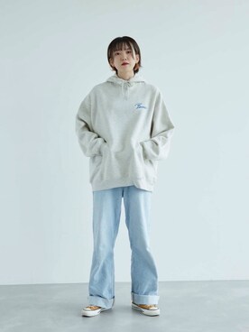 「JUNRED（ジュンレッド）のアイテム（パーカー）」を使った、shioriさん（レディース・164cm）の秋コーディネート