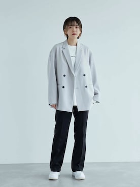 「アイテム（テーラードジャケット）」を使った、shioriさん（レディース・164cm）の秋コーディネート