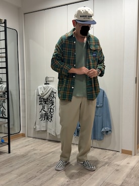 「アイテム（タンクトップ）」を使った、mogura420さん（メンズ・172cm）の秋コーディネート