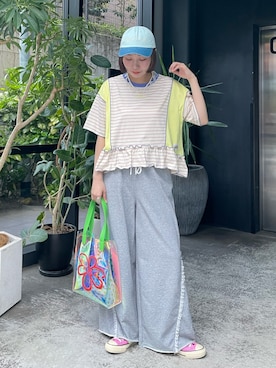 「HELLO.SANFRANCISCO（ハローサンフランシスコ）の【HELLO.SANFRANCISCO/ハローサンフランシスコ】レースウエストスウェットパンツ（その他パンツ、グレー系）」を使った、みゆさん（レディース・164cm）の春コーディネート