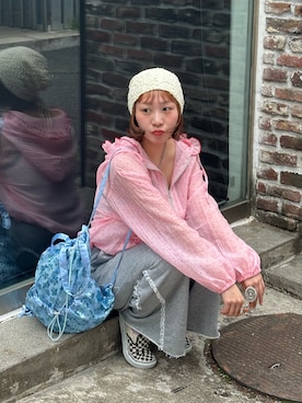 「HELLO.SANFRANCISCO（ハローサンフランシスコ）の【HELLO.SANFRANCISCO/ハローサンフランシスコ】ドット柄フリルシアーパーカー（シャツ/ブラウス、ピンク系）」を使った、みゆさん（レディース・164cm）の春コーディネート