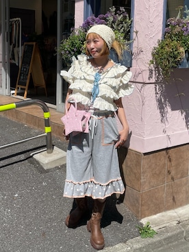 「HELLO.SANFRANCISCO（ハローサンフランシスコ）の【HELLO.SANFRANCISCO/ハローサンフランシスコ】スタースタッズショルダーバッグ（トートバッグ、ピンク系）」を使った、みゆさん（レディース・164cm）の夏コーディネート