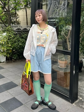 「HELLO.SANFRANCISCO（ハローサンフランシスコ）の【HELLO.SANFRANCISCO/ハローサンフランシスコ】ドット柄フリルシアーパーカー（シャツ/ブラウス、ホワイト系）」を使った、みゆさん（レディース・164cm）の春コーディネート