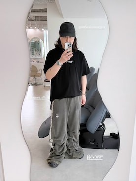 「アイテム（スウェットパンツ）」を使った、中島 直樹さん（メンズ・170cm・40代）の秋コーディネート