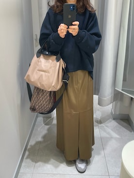 「アイテム（スカート）」を使った、しずさん（レディース・156cm）の秋コーディネート