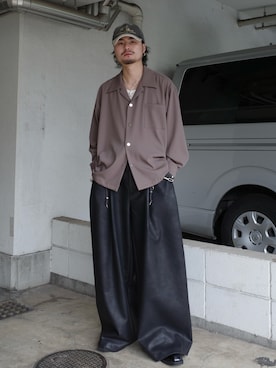 「Lui's（ルイス）のアイテム（シャツ/ブラウス）」を使った、KOU SUEMATSUさん（メンズ・172cm）の秋コーディネート