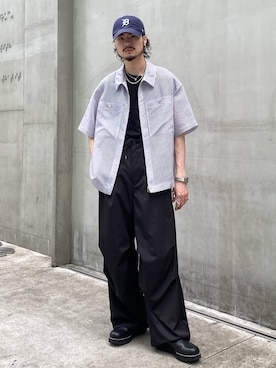 「アイテム（カーゴパンツ）」を使った、KOU SUEMATSUさん（メンズ・172cm）の春コーディネート