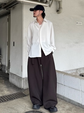 「Lui's（ルイス）のアイテム（パンツ）」を使った、KOU SUEMATSUさん（メンズ・172cm）の冬コーディネート