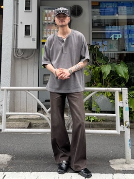 「Lui's（ルイス）のアイテム（パンツ）」を使った、KOU SUEMATSUさん（メンズ・172cm）の夏コーディネート