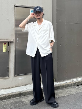 「アイテム（スラックス）」を使った、KOU SUEMATSUさん（メンズ・172cm）の夏コーディネート
