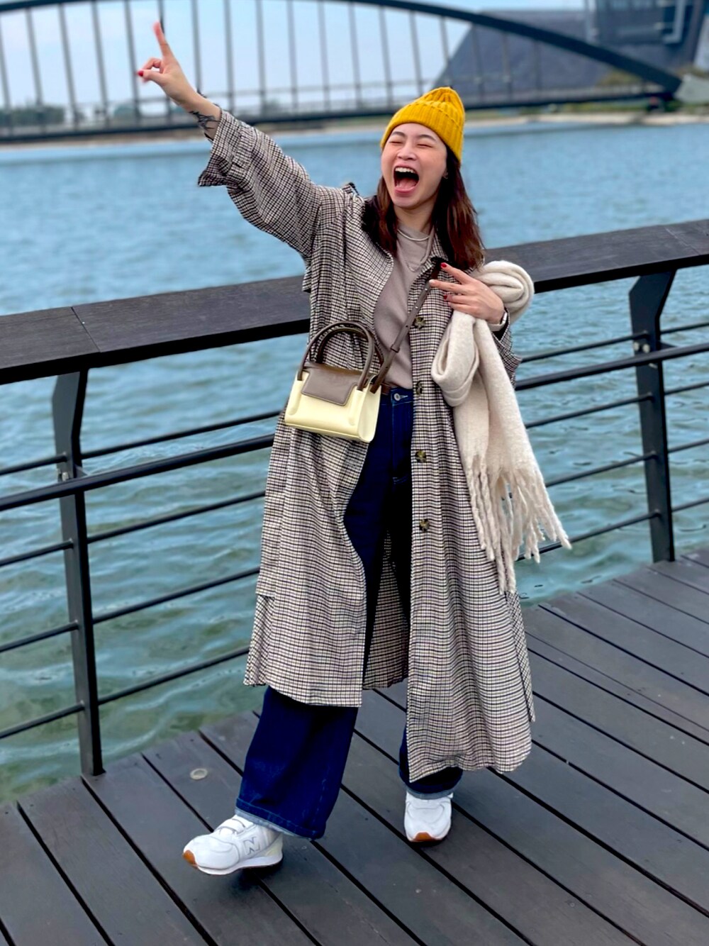 「高雄、南故宮」｜「MUJI Laboのアイテム（帽子、ゴールド系）」を使った、陳小鹿さん（レディース・158cm）の冬コーディネートの1枚目の写真