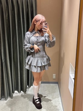 「MAJESTIC LEGON（マジェスティックレゴン）のアイテム」を使った、ももさん（レディース・161cm）の秋コーディネート