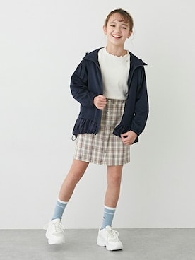 「メロートップス」｜「アイテム（ブルゾン）」を使った、petit　main・b-roomさん（キッズ・140cm）の冬コーディネート