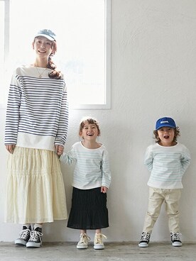 「petit main（プティマイン）のアイテム（キャップ）」を使った、petit　main・b-roomさん（キッズ・93cm）の冬コーディネート