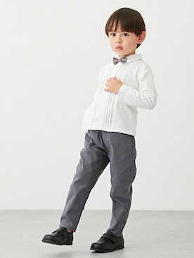 「petit main（プティマイン）のアイテム（チノパンツ）」を使った、petit　main・b-roomさん（キッズ・103cm）の冬コーディネート