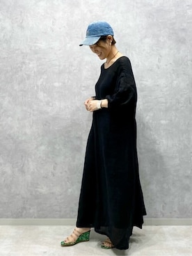 「アイテム（サンダル、グリーン系）」を使った、Hikkaさん（レディース・161cm）の夏コーディネート