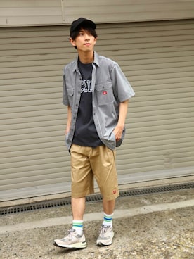 「Dickies（ディッキーズ）のアイテム（トップス）」を使った、マックハウスZOZOスタイリスト メンズさん（メンズ・178cm）の夏コーディネート