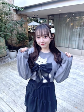 「MAJESTIC LEGON（マジェスティックレゴン）のフワフワネコちゃんリボンニット（ニット/セーター、グレー系）」を使った、ゆいのさん（レディース）の冬コーディネート