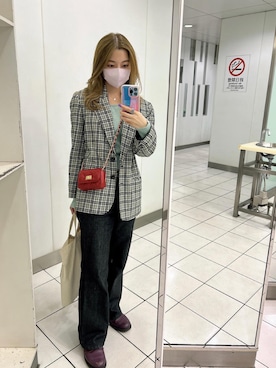 「アイテム（ブーツ、パープル系）」を使った、Shionさん（レディース・157cm）の春コーディネート