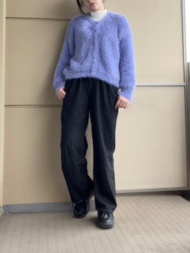 「フェザー」｜「アイテム（スニーカー）」を使った、みっちゃそさん（レディース・165cm）の秋コーディネート