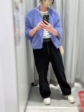 「フェザー」｜「アイテム（スニーカー）」を使った、みっちゃそさん（レディース・165cm）の秋コーディネート