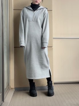 「スウェットワンピース」｜「アイテム（Tシャツ/カットソー）」を使った、みっちゃそさん（レディース・165cm）の春コーディネート