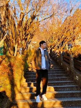 Kaws  Chenさんのコーディネート