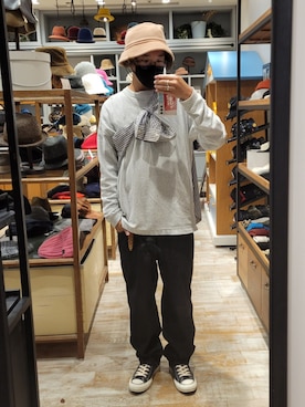 「CONVERSE ADDICT（コンバースアディクト）のアイテム」を使った、くすくすさん（メンズ・167cm）の秋コーディネート