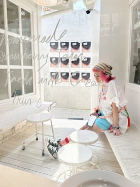 「CONVERSE TOKYO（コンバーストウキョウ）のアイテム」を使った、カラフルボブさん（レディース・159cm）の夏コーディネート