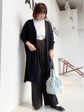 「AMERICAN HOLIC（アメリカンホリック）のアイテム（サロペット/オーバーオール）」を使った、ari000ariさん（レディース・162cm）の冬コーディネート
