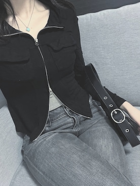 「SHEINのアイテム（トップス、ブラック系）」を使った、노비 /nobiさん（レディース・165cm）の冬コーディネート