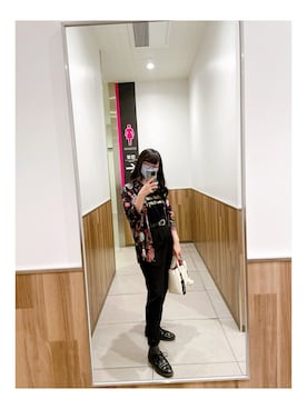 「CDG（シーディージー）のアイテム」を使った、れいさん（レディース・160cm）の春コーディネート