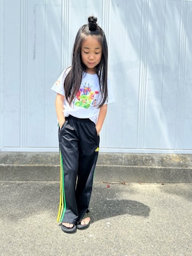 「THE BAREFOOT（ベアフット）の【 こびとづかん 】 プリントデザイン キッズTシャツ KB Kids Tshirt WNI（Tシャツ/カットソー）」を使った、ニコとコハさん（キッズ・120cm）の夏コーディネート