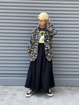 「BTS」｜「アイテム（帽子）」を使った、おおもとさん（レディース・150cm）の春コーディネート