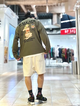 「AVIREX（アヴィレックス）のアイテム（サンダル）」を使った、高田さん（メンズ・181cm）の夏コーディネート