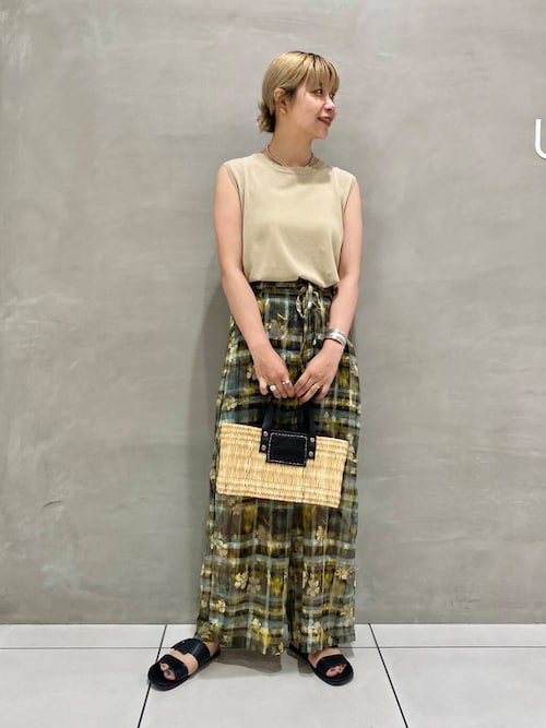 最終値下げ☆LOANA ストローとレザーの大人のかごバッグ 新品❣️人気再入荷✨レザーコンビストローバッグ ブラック 黒