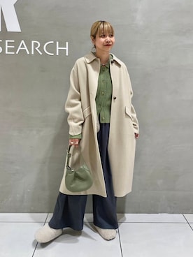 「アイテム（ステンカラーコート）」を使った、fukaさん（レディース・164cm）の秋コーディネート