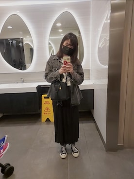「MARC JACOBS（マークジェイコブス）のアイテム（ハンドバッグ）」を使った、yi🇹🇼🇹🇼🇹🇼さん（レディース・168cm）の春コーディネート
