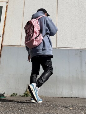 バックパック リュックを使った ピンクリュック の人気ファッションコーディネート Wear
