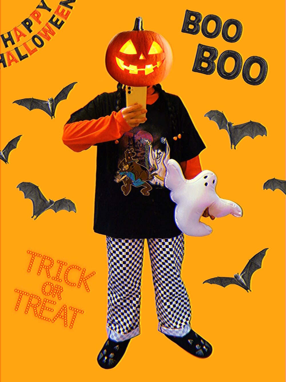 「古着、halloween、ハロウィン、古着MIX、原宿系、青文字系、スクービードゥー、wearhalloween2021」｜「GUのアイテム（トップス、オレンジ系）」を使った、DOSOさん（レディース・151cm）の秋コーディネートの1枚目の写真