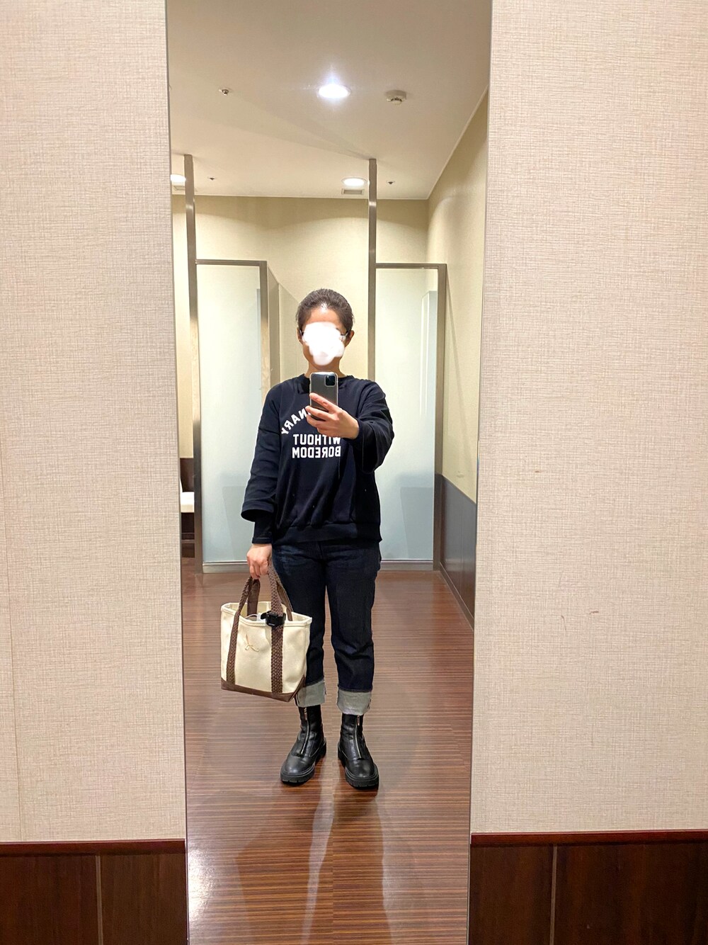 「おしゃれさんと繋がりたい、シンプル、デニム、GU、RESOLUTE、RESOLUTE710、ZARA、ブーツ、トートバッグ、L.L. Bean」｜「RESOLUTEのリゾルト710 w31L28（デニムパンツ、ブルー系）」を使った、はむさん（レディース・158cm）の冬コーディネートの1枚目の写真