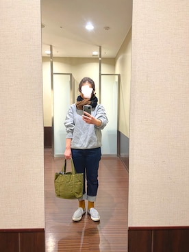 「アースカラー」｜「アイテム（スリッポン）」を使った、はむさん（レディース・158cm）の冬コーディネート