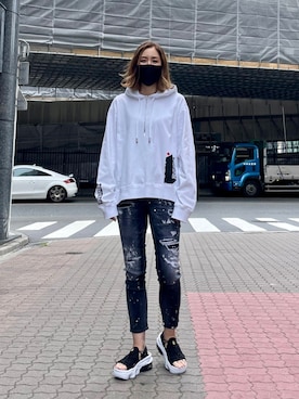 「DSQUARED2（ディースクエアード）のアイテム」を使った、kazuyoさん（レディース・165cm）の夏コーディネート