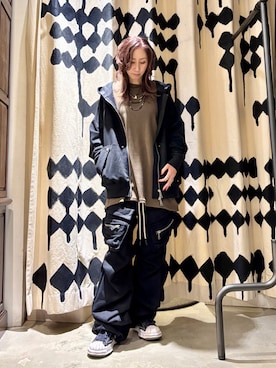 「アイテム（カーゴパンツ）」を使った、kazuyoさん（レディース・165cm）の秋コーディネート